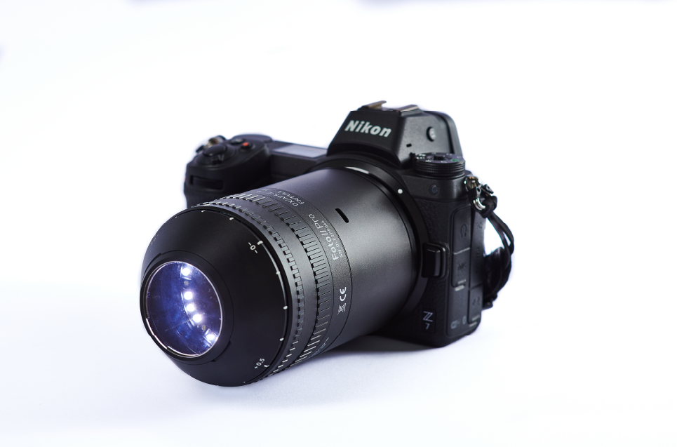 DermLite Foto II Pro dermatoscope attached to Nikon camera.