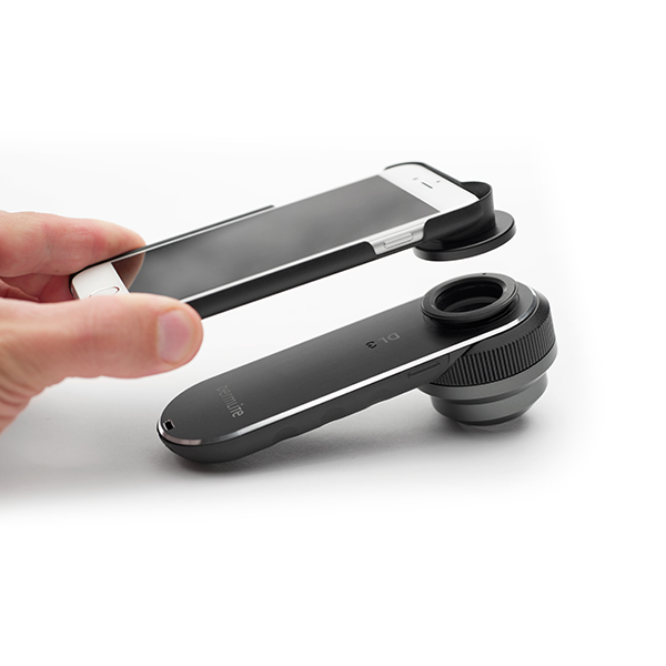 Hand holding iphone and DL3N