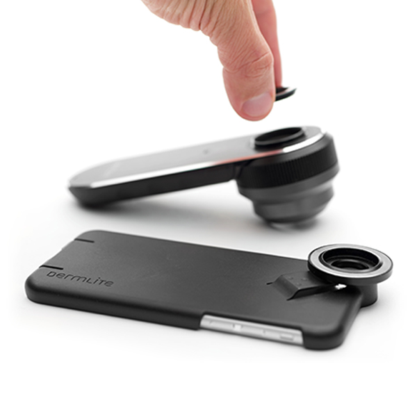 Hand holding connection ring with DL3N