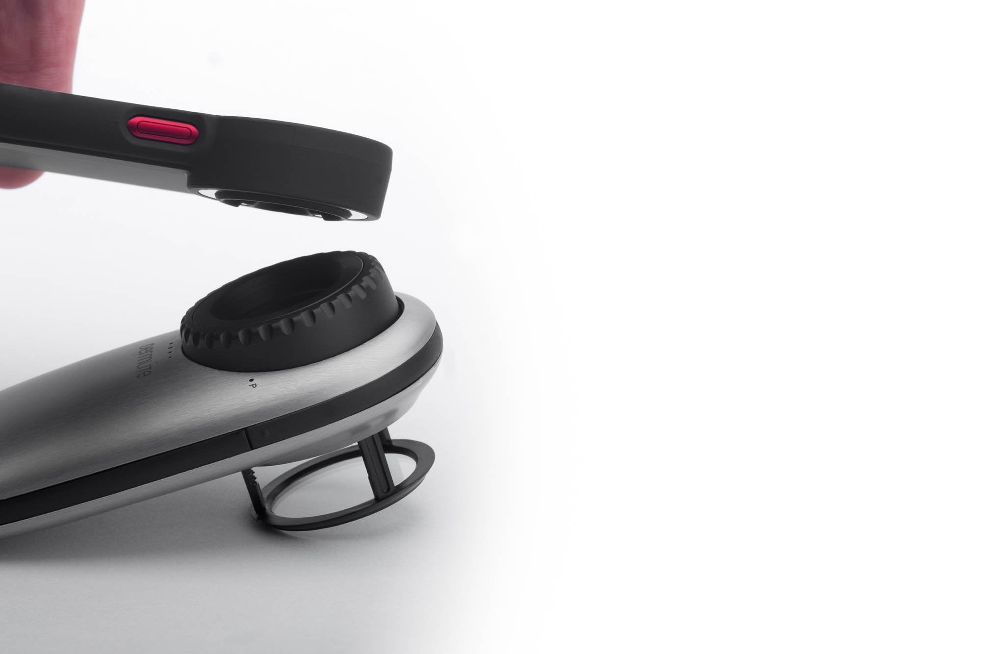 DermLite DL200 Hybrid with phone connector