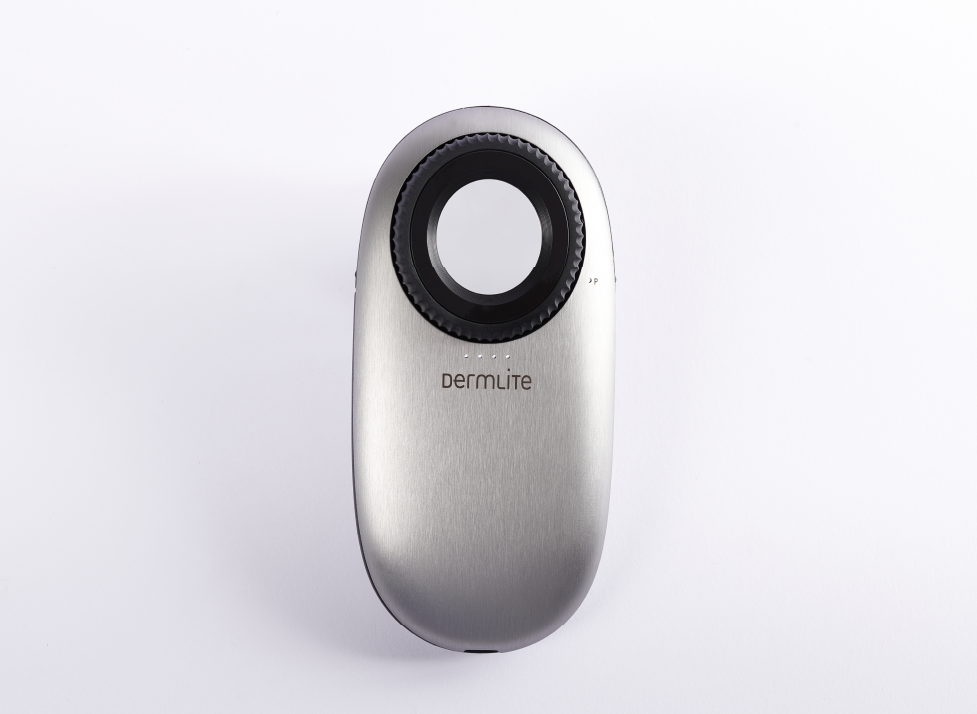 DermLite DL200 Hybrid dermoscopy device
