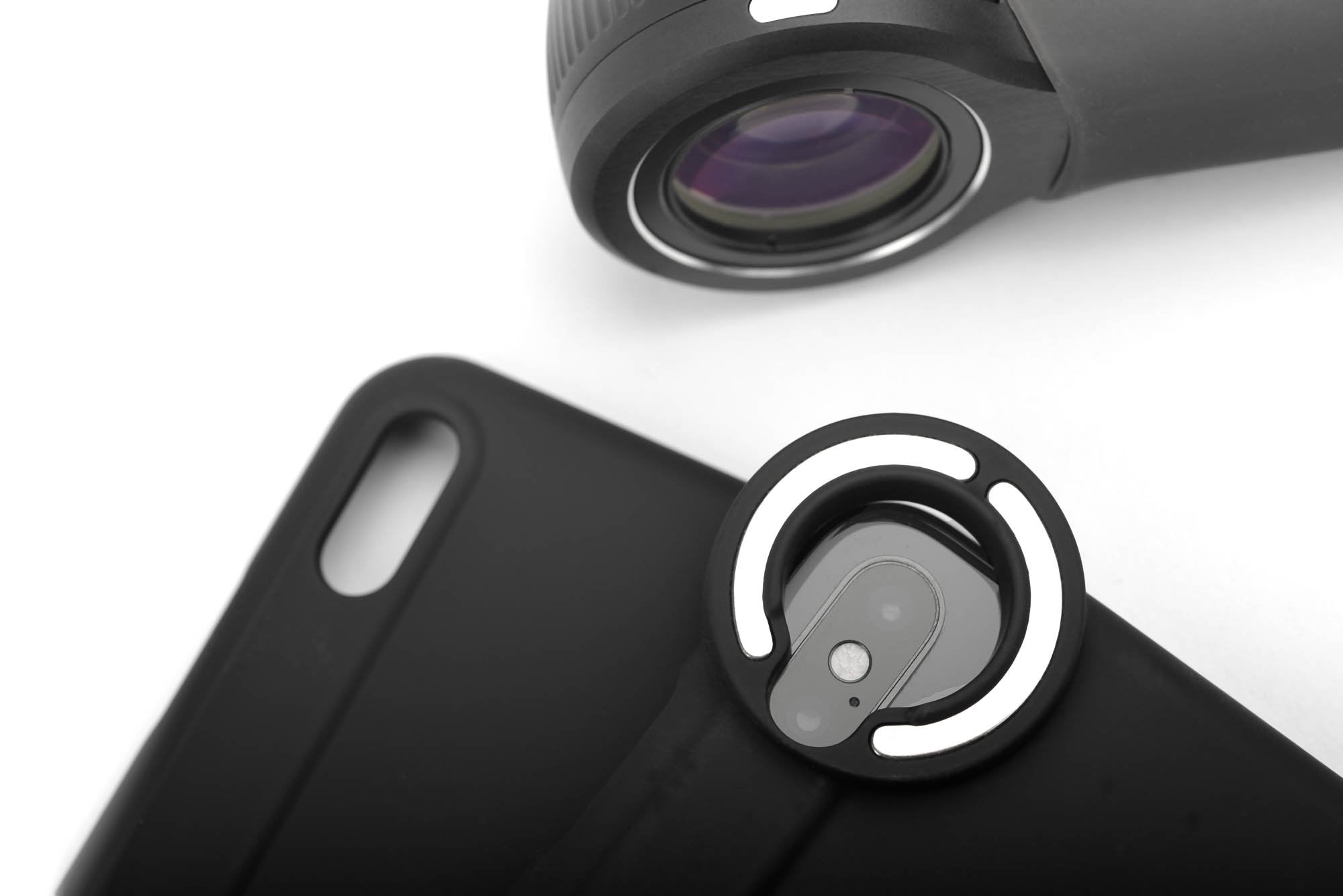 DermLite DL4 dermatoscope with Samsung connection case.