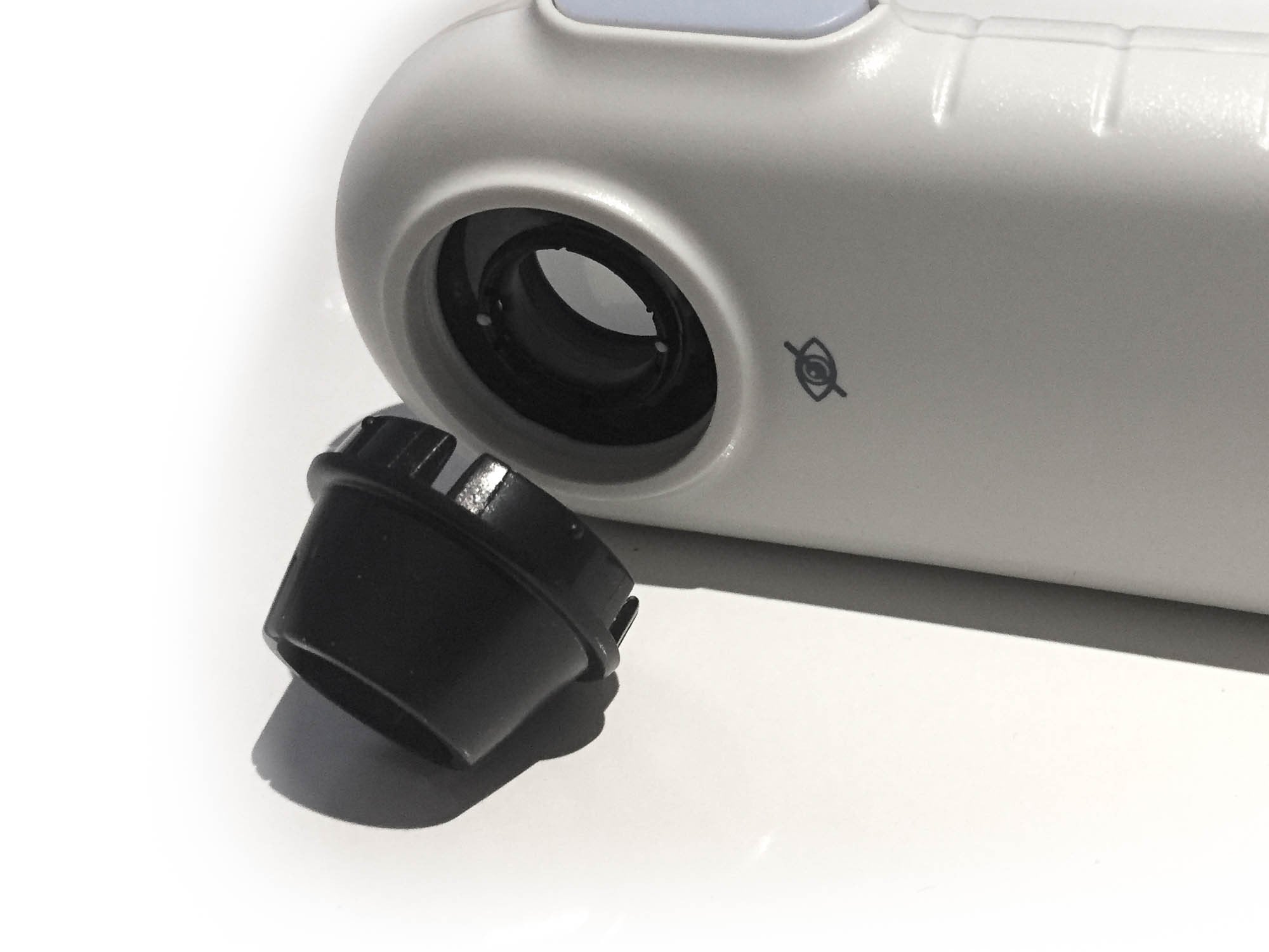 DermLite DL100 dermatoscope with spacer