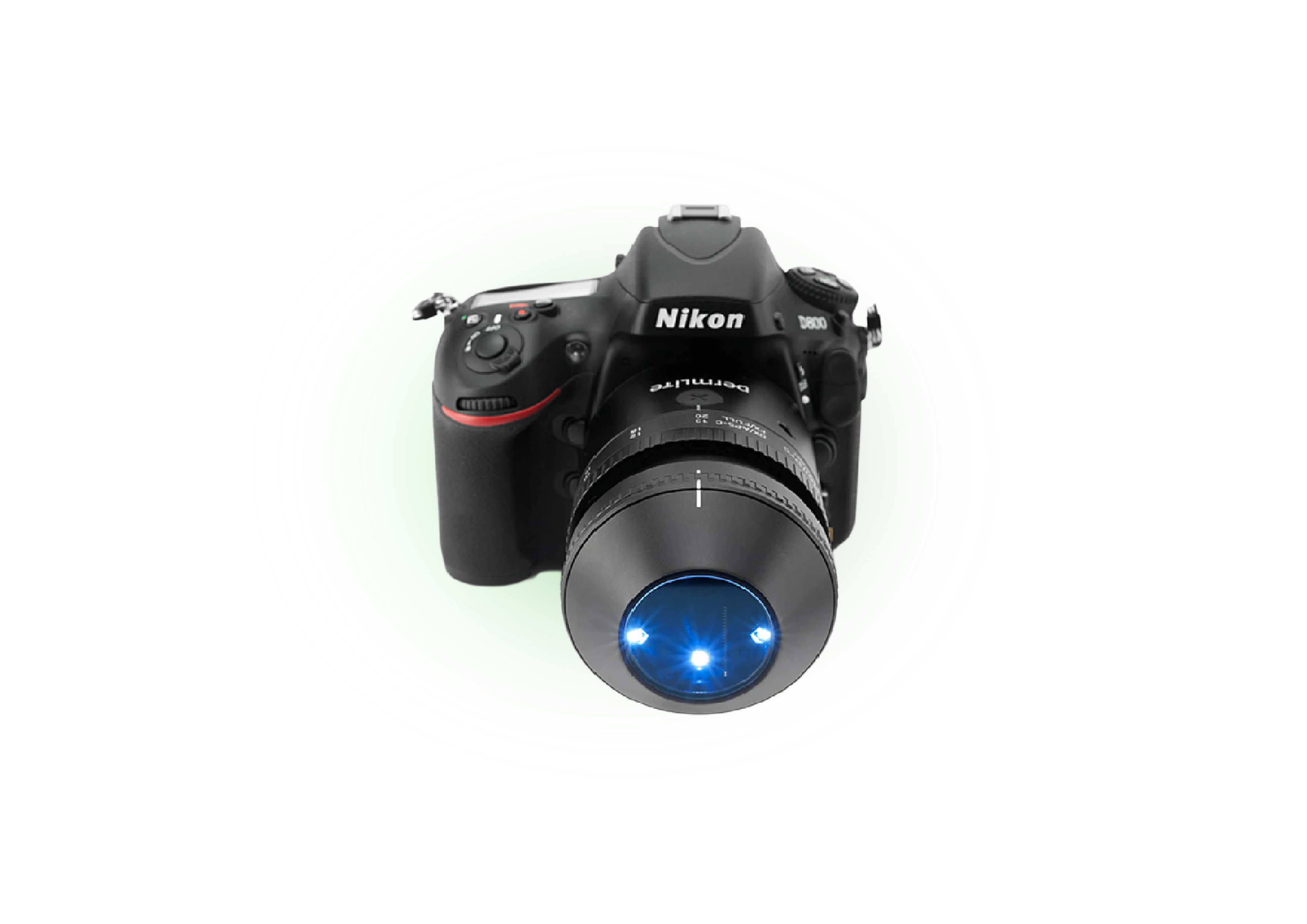 DSLR camera with Foto II Pro connected and powered on