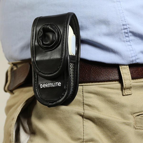 Belt pouch for DermLite DL100 & Carbon connected to belt